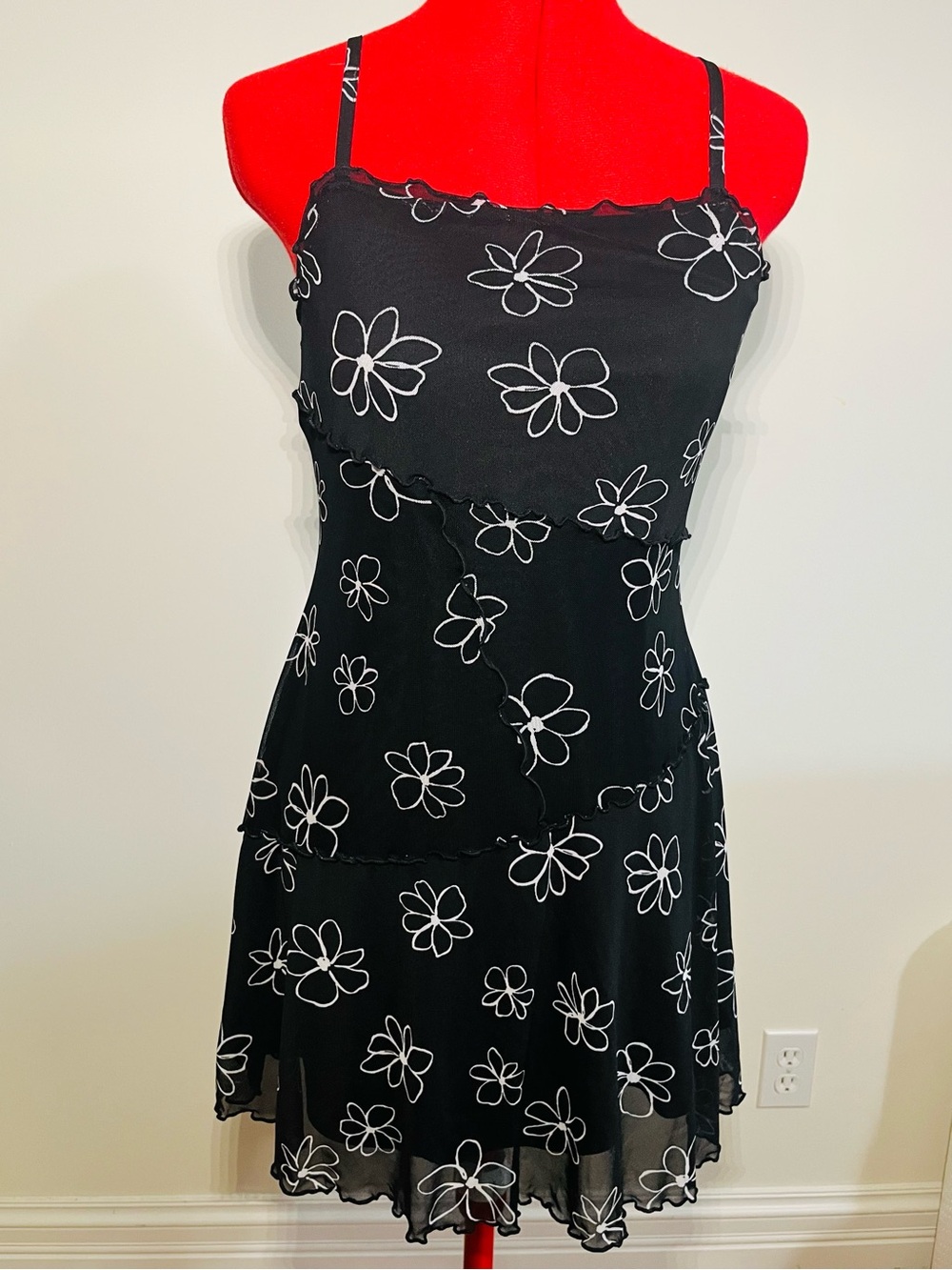 Wild Fable Black Floral Spaghetti-Strap Dress - M
